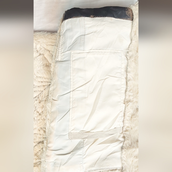 Woolrich Sherpa Vest Faux Leather Embossed Leaf Rustic Cabin Core - Picture 10 of 11